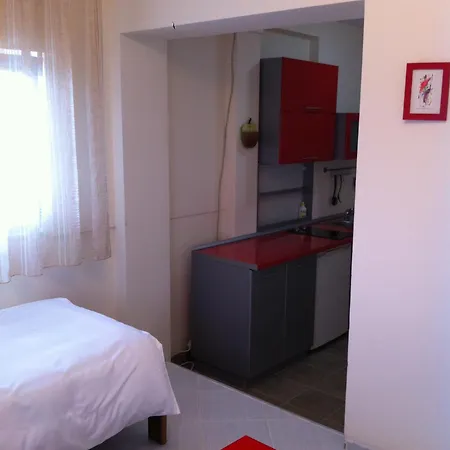 Sunny House Sopiste