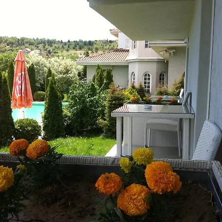Sunny House