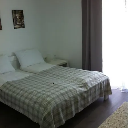Sunny House