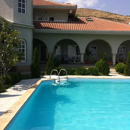 Sunny House 3* Sopiste